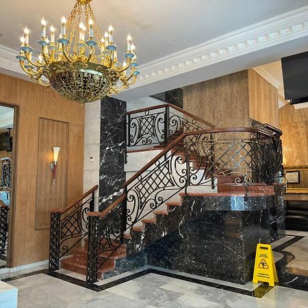 Redline Hotel Tbiliszi Kültér fotó
