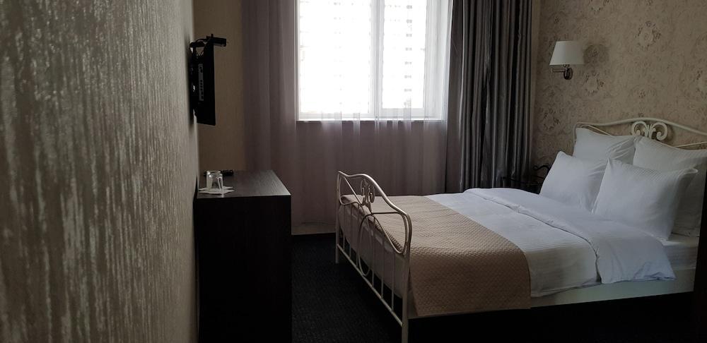 Redline Hotel Tbiliszi Kültér fotó