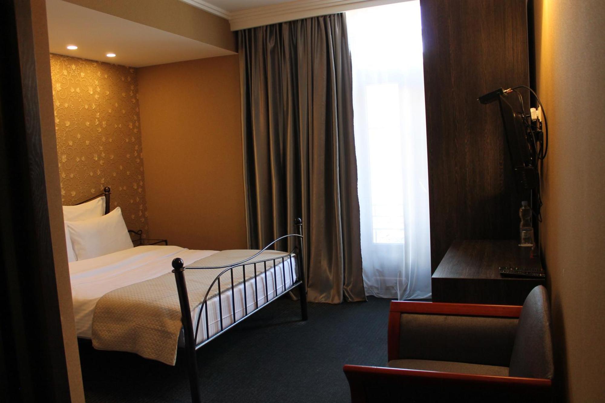 Redline Hotel Tbiliszi Kültér fotó