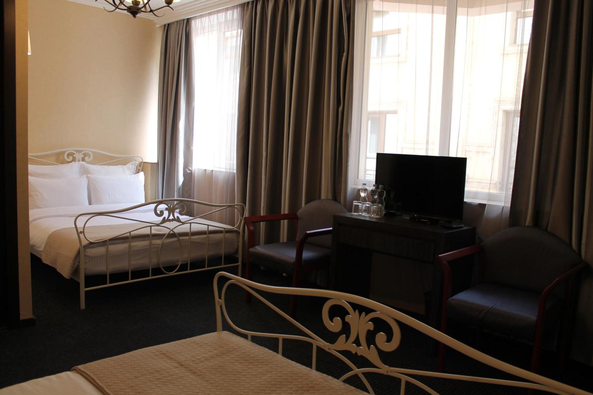Redline Hotel Tbiliszi Kültér fotó
