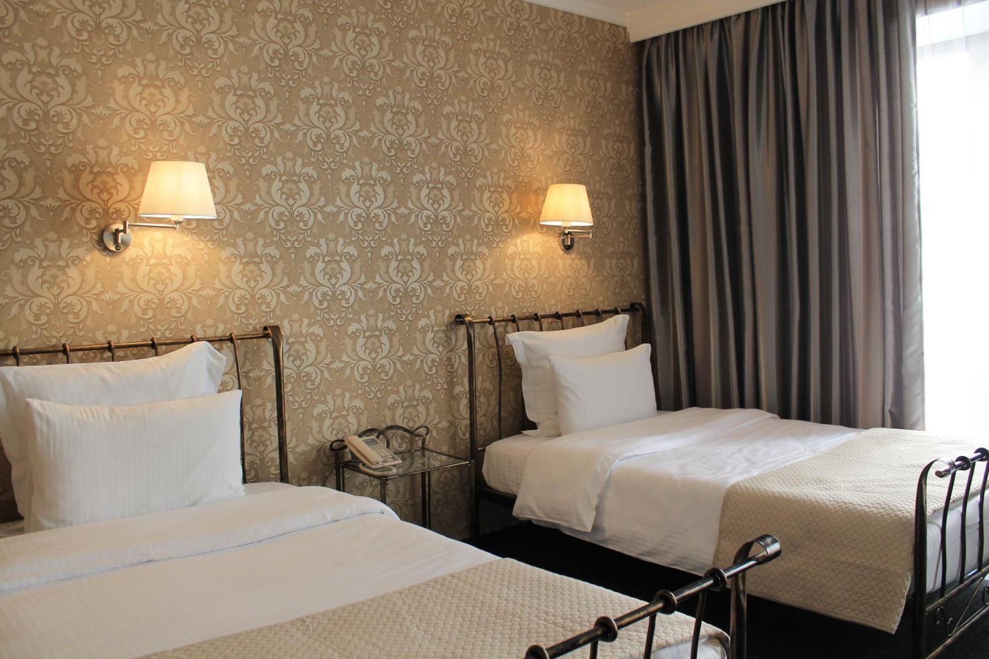 Redline Hotel Tbiliszi Kültér fotó
