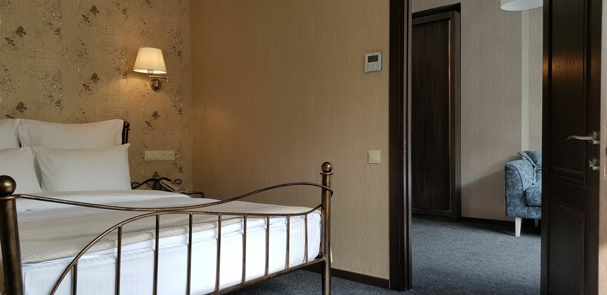 Redline Hotel Tbiliszi Kültér fotó